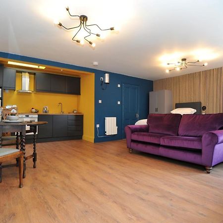 Beechurst Serviced Apartments Τσέλτενχαμ Εξωτερικό φωτογραφία
