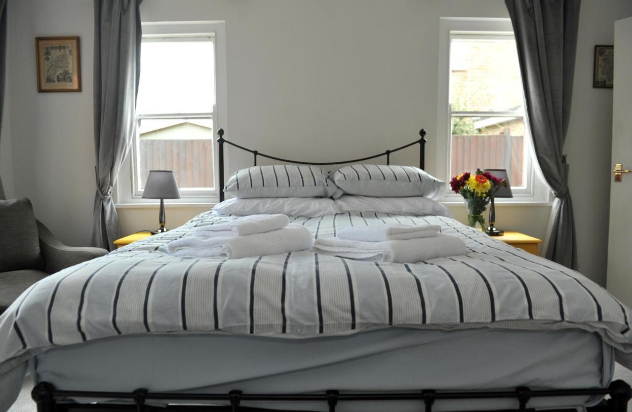 Beechurst Serviced Apartments Τσέλτενχαμ Εξωτερικό φωτογραφία