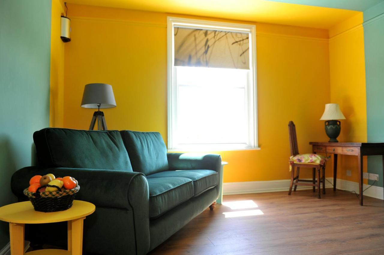 Beechurst Serviced Apartments Τσέλτενχαμ Εξωτερικό φωτογραφία